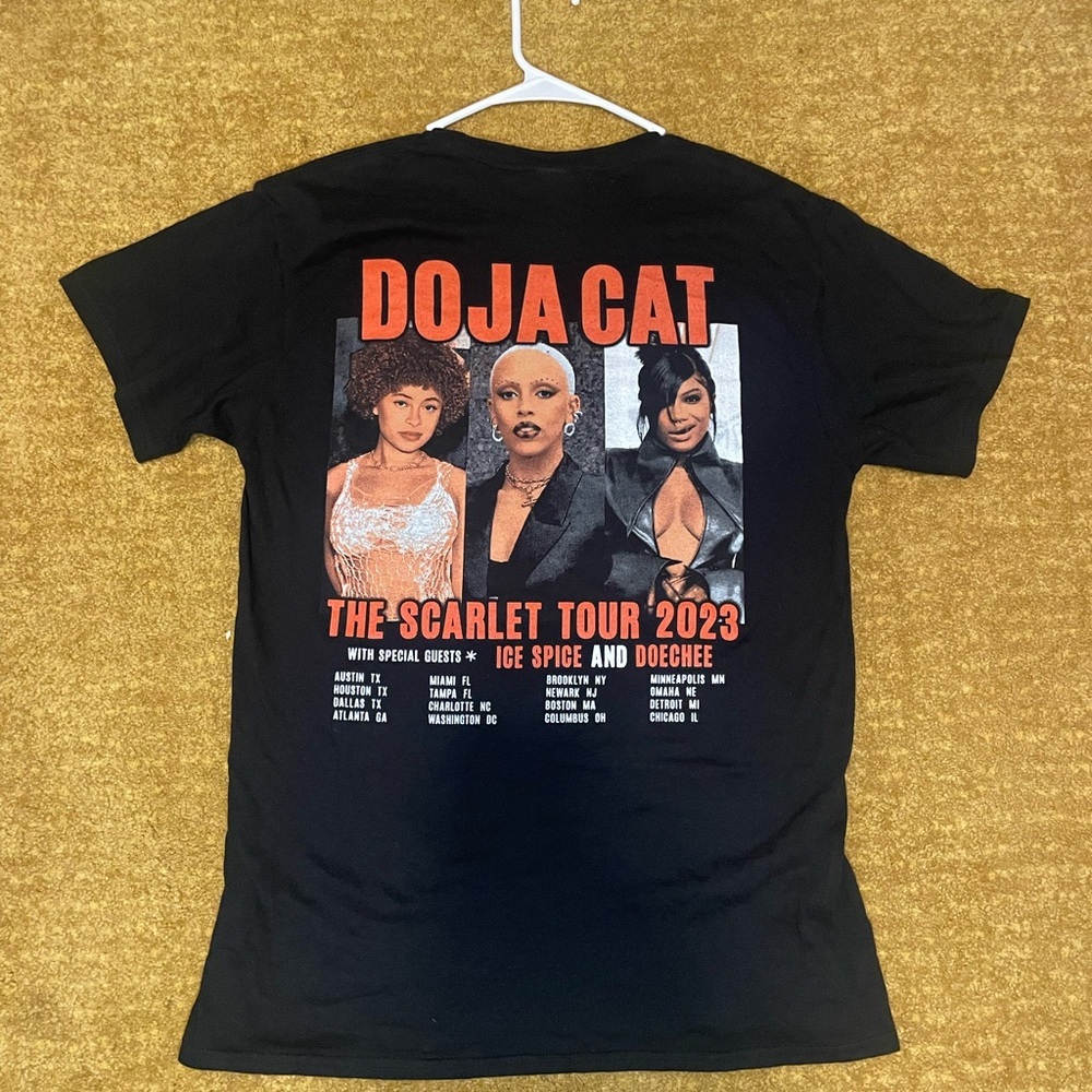 Doja Cat “The Scarlet Tour” T-Shirt Black Concert Tour Size M  Ice Spice - Picture 3 of 4